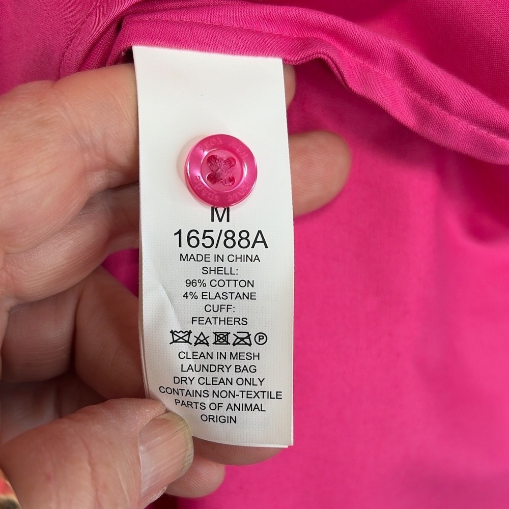 Kate Spade Hot Pink Plumage Ostrich Feather Cuff Button Down Shirt Size M - Picture 6 of 6
